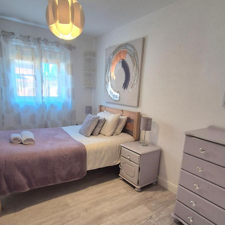 Spacious Two Bedroom Apartment With One Parking Space Тейм Екстериор снимка